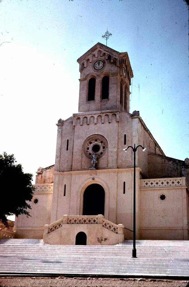 CD ec- 018- MEK- Eglise.jpg